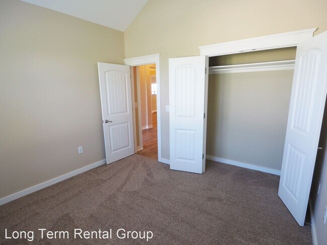 Building Photo - 3 br, 2 bath House - 1150 Crown Walk Drive