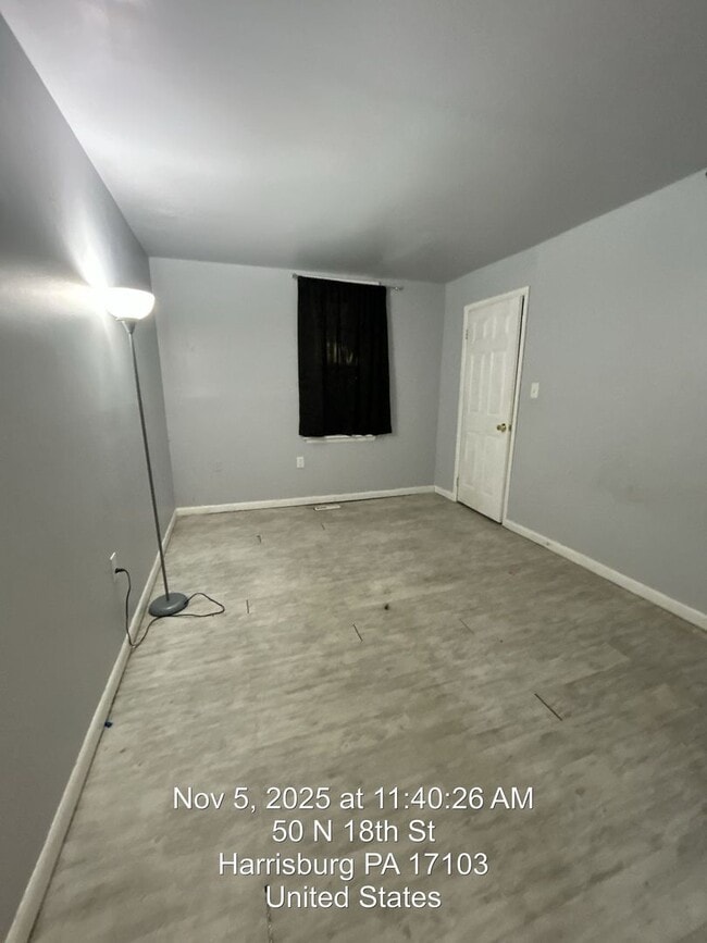 Foto del edificio - 50 N 18th St