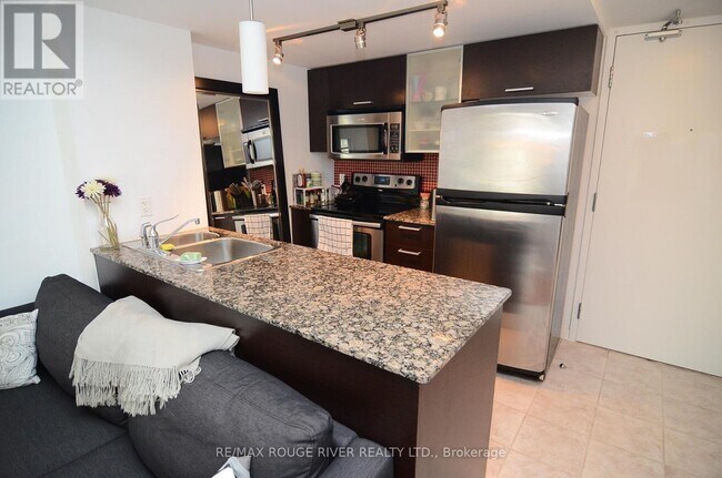 Building Photo - 37 Grosvenor St