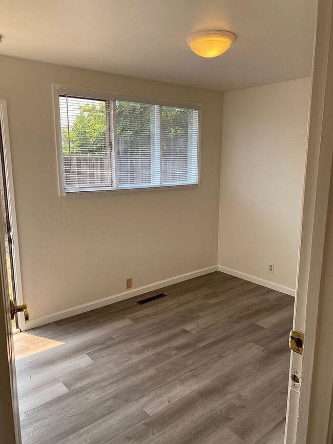 3 bedroom apartments in anaheim ca