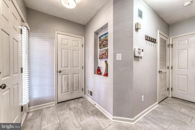 Foto del edificio - 5807 Pearson Ln