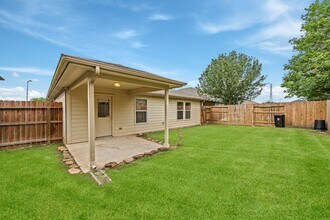 Building Photo - 22327 Albee Dr