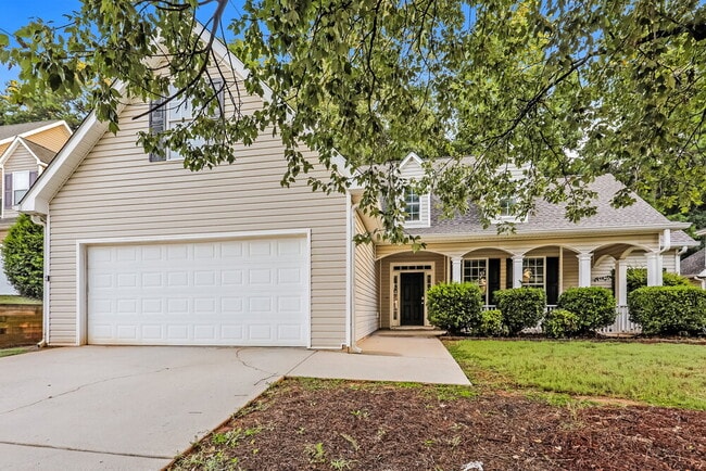 Building Photo - 329 Westhill Dr