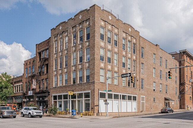 Building Photo - 113 22nd St N