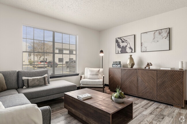 Modelo 1HAB, 1BA - 670SF - Sala de estar - Ranch at 1856 Apartments