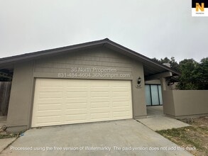 Building Photo - 547 De Leon Dr