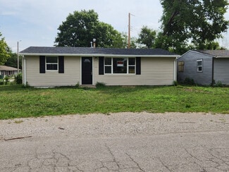 Building Photo - 261 St John Dr