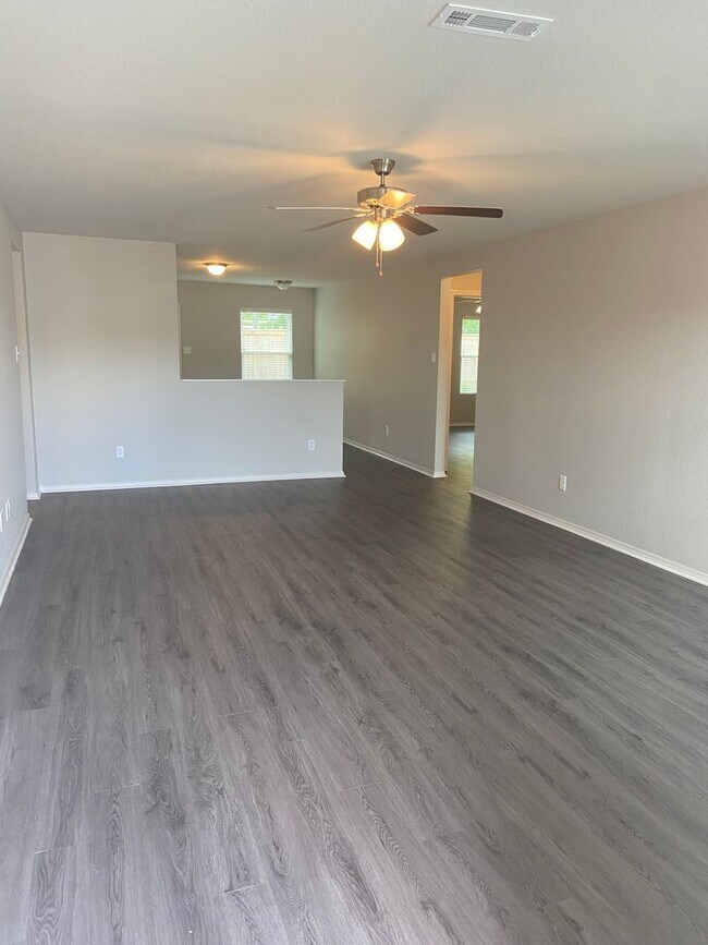 Building Photo - *NOW PRELEASING* Four Bedroom | Two Bath Home in Conrad Court