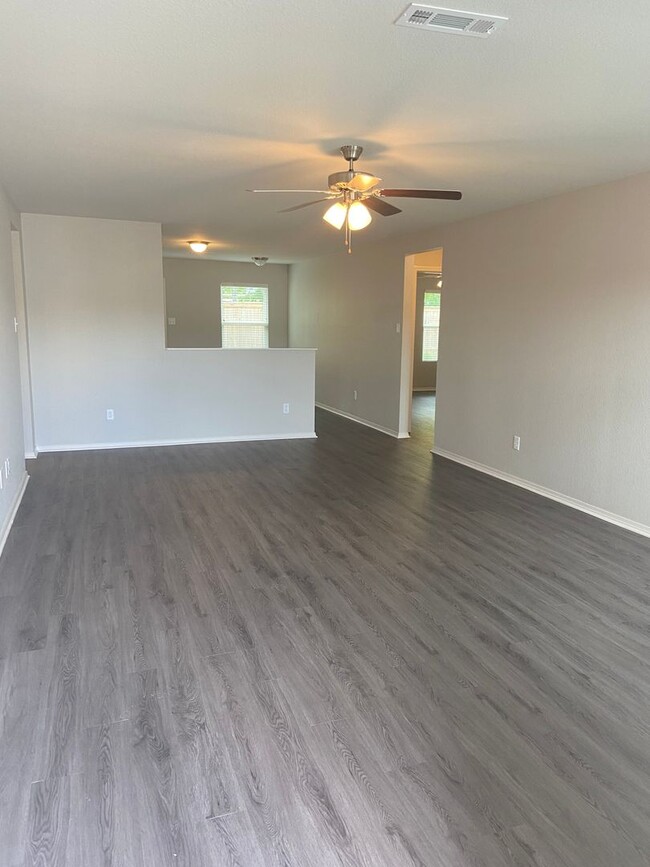 Building Photo - *Pre-leasing* Four Bedroom | Two Bath Home...