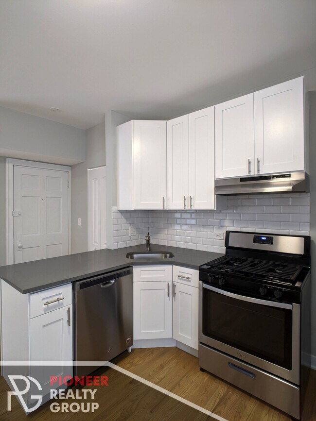 Foto del edificio - 3523 N Broadway St