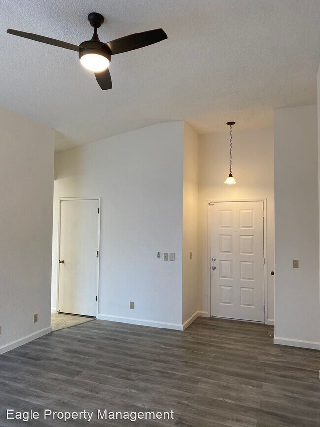 Foto del edificio - 2 br, 2 bath House - 8723 Rooster Way