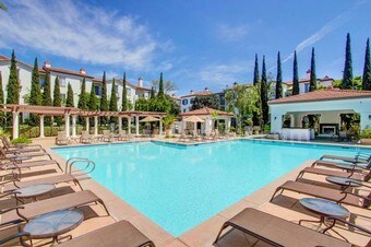 Foto principal - 9320 Hillery Dr