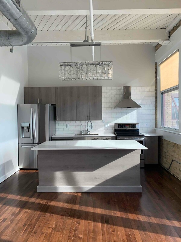 Foto del edificio - 215 W Maple St