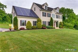 Building Photo - 833 Millbrook Rd