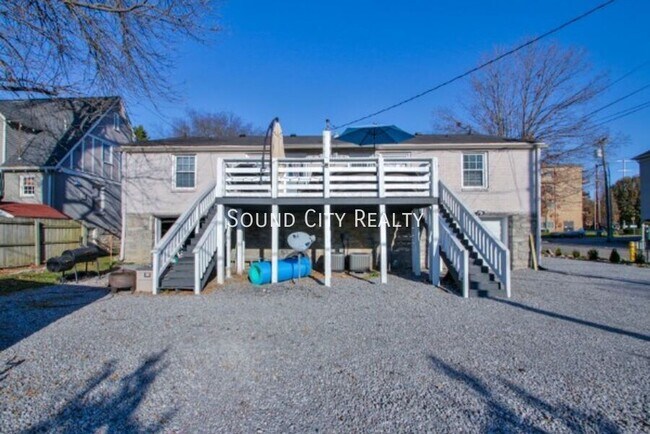 Foto del edificio - 103 Cherokee Rd