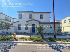 Building Photo - 9852 E Tamery Ave