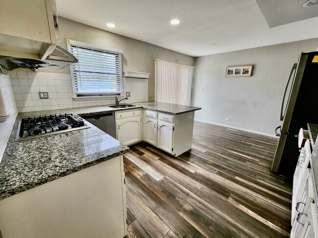 Foto del edificio - 1 Amherst Ct