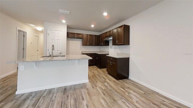 Building Photo - 26 Wellwood Ln