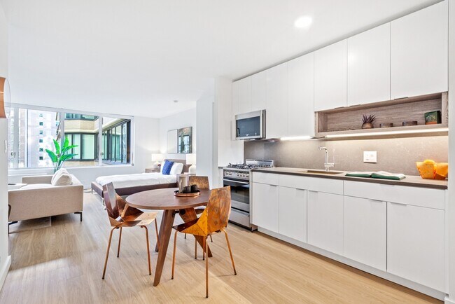 Foto del edificio - 68 W 37th St