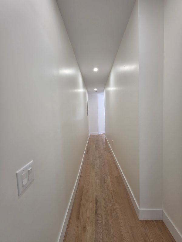 Foto del edificio - 72-50 66th St