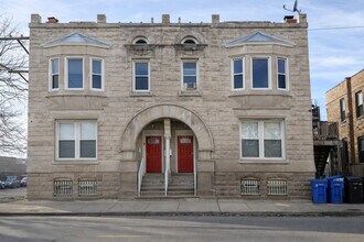 Building Photo - 228 N Sacramento Blvd