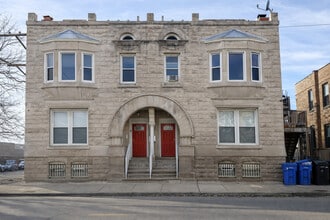 Building Photo - 228 N Sacramento Blvd