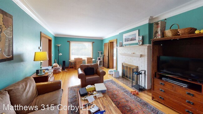 Building Photo - 4 br, 2.5 bath House - 315 Corby Blvd