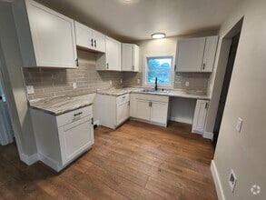 Building Photo - 804 Palatka Rd