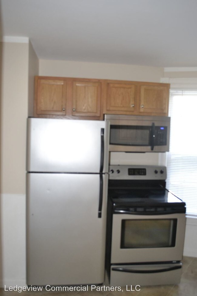 Building Photo - 17 South St