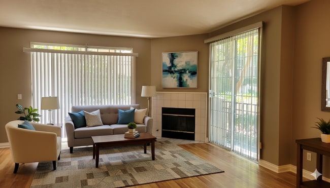 Building Photo - 24127 Del Monte Dr