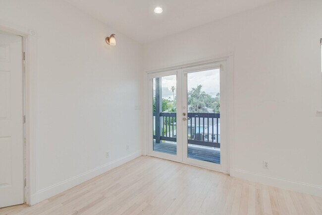 Building Photo - 21 Oceanview Dr