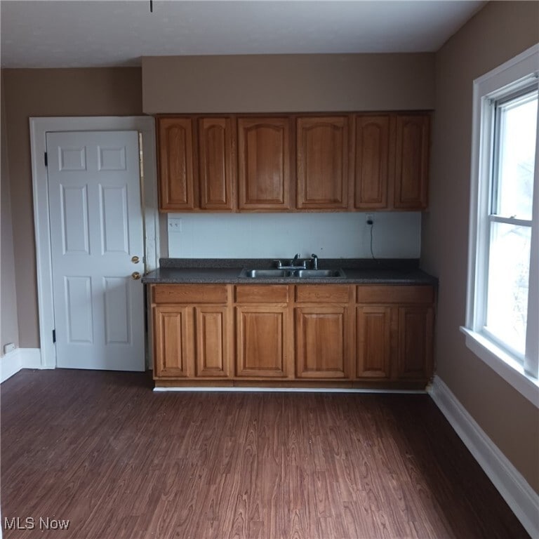 4105 E 139th St Cleveland, OH 44105 – photo 4