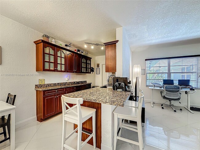Foto del edificio - 2600 S Ocean Dr