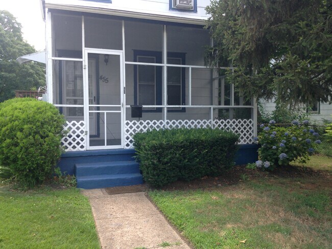 Front door and screened -in porch - 455 Horace Ave