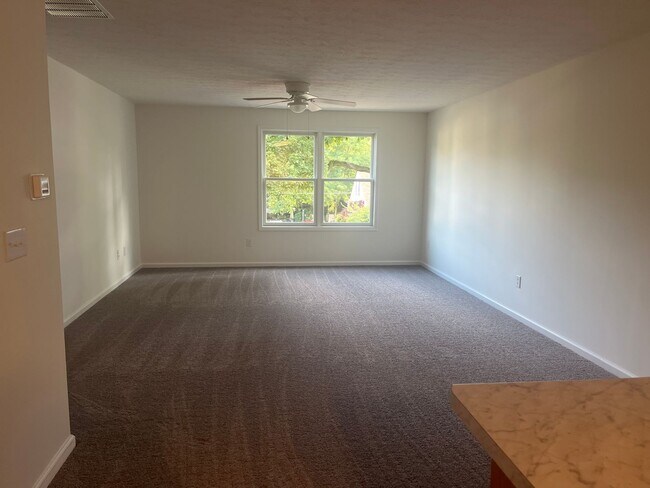 Foto del edificio - 613 E Pike St
