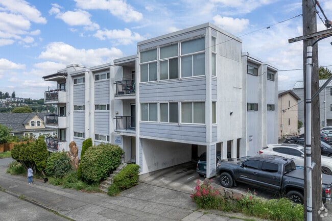 Building Photo - Minor Terrace Apartments