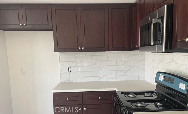 Foto del edificio - 629 E Chestnut Ave
