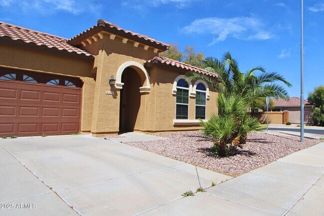 Foto del edificio - 1554 E Prickly Pear Pl