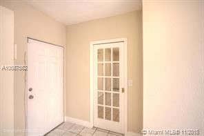 Building Photo - 1 br, 1 bath Apartment - 428 SW 9th St Apt 3