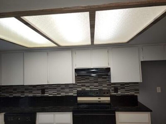 Foto del edificio - 415 W Circlewood St