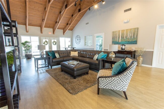 Building Photo - 1863 S Semoran Blvd