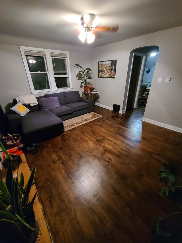 Living Room - 2825A N Booth St