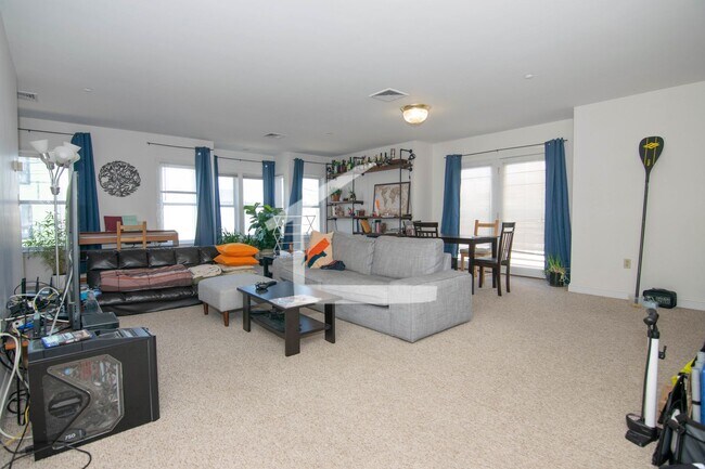 Foto del edificio - HOT BRIGHTON LISTING!!!!