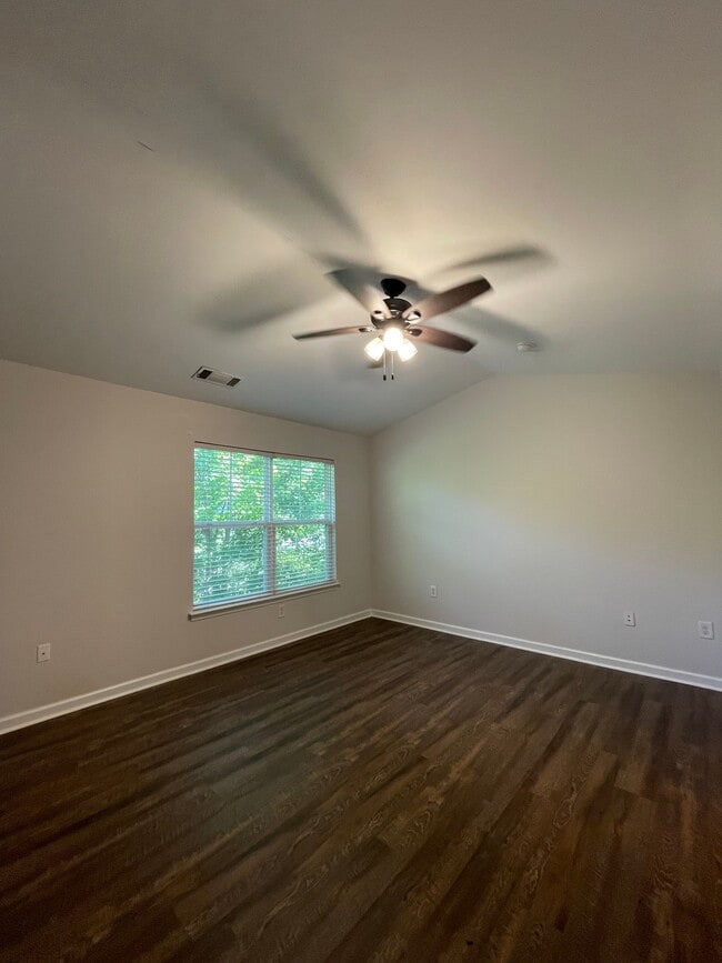 Building Photo - 3825 Cherokee Woods Way