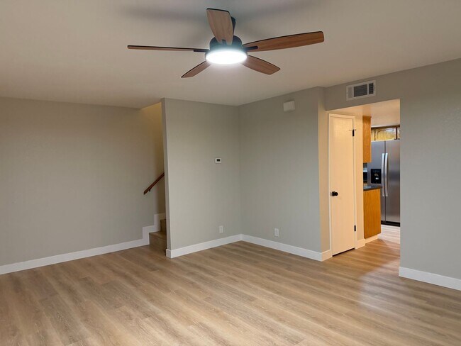 Foto del edificio - Please Contact VAUGHN REALTY to set up an appointment 760-446-6561