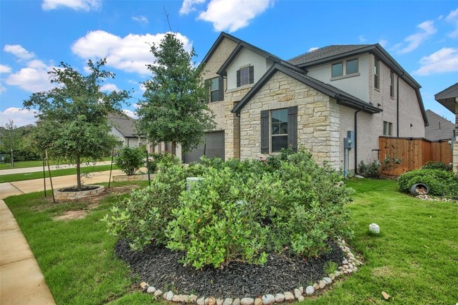 Building Photo - 2228 Santa Isabella Dr