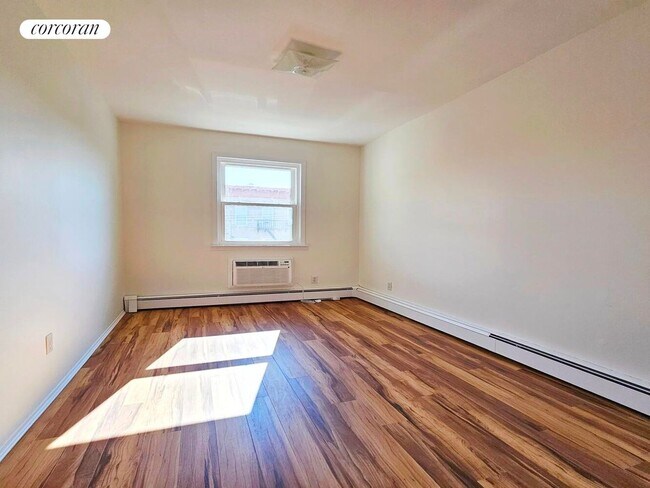 Foto del edificio - 1361 66th St