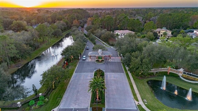 Foto del edificio - 1084 Shadowmoss Cir