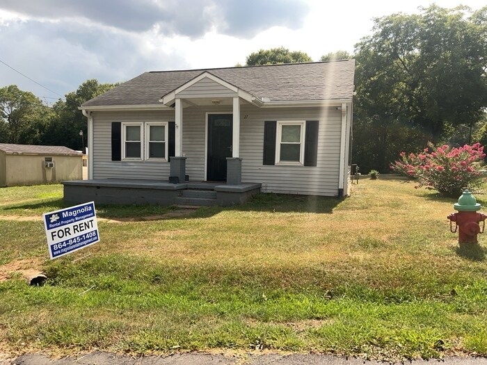 Foto principal - 27 Mcclellion St