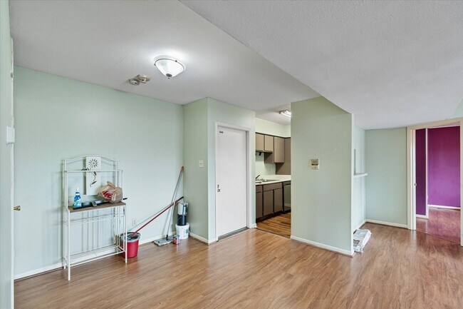 Foto del edificio - 8517 Hearth Dr